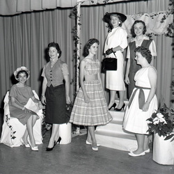 573-FHA'ers model spring fashion May 15 1959