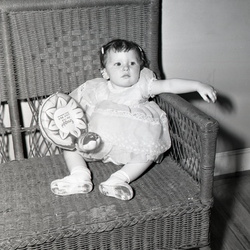 578-Janet Hudson 1-year old May 21 1959