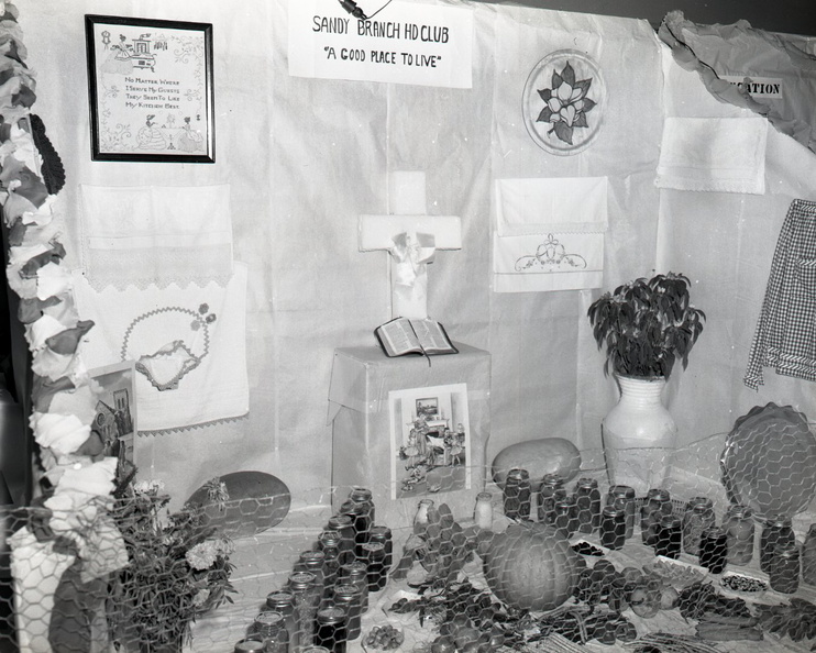 657-McCormick fair exhibits September 1 1959