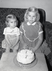 690-Mary Joy & Ruby Nell Bowers Ruby Nell 6th birthday October 21 1959