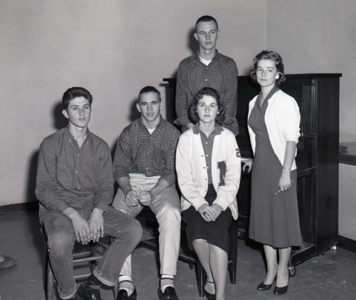 693-MHS Yearbook retakes Glee Club & Officers October 28 1959