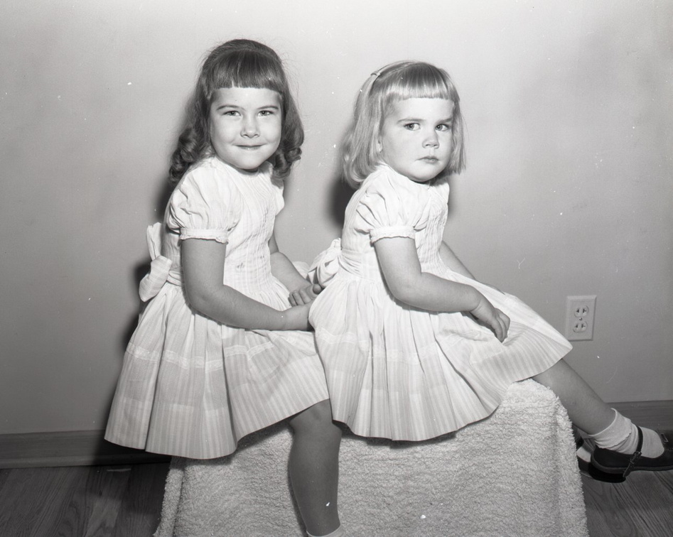 723-Grandchildren of Mrs Bruce Holloway December 1 1959