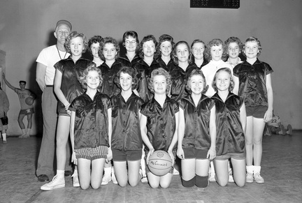 727-MHS Small Girls Team Dec 7 1959