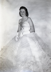 810- Linda Hembree April 29 1960