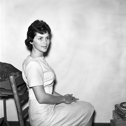 820- Patricia Sturkey- LHS Valedictorian April 30 1960