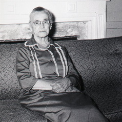 837- Mrs J W Loveless' mother copy May 1960