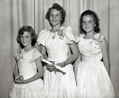 844- McCormick Elementary School award winners, Linda Campbell, Rosemary Fooshe, Virginia Dorn. May 19, 1960