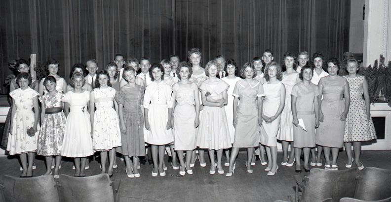 856- de la Howe 10th grade commencement. May 25, 1960