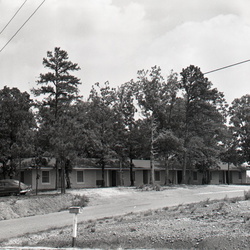 867- Bell Motel for Lawrence Strom June 9 1960