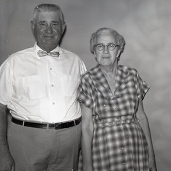 886- Mrs S T Reed's parents from Florida July 25 1960
