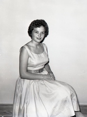 891- Miss Ola Langley, engagement photo, Edgefield. August 9, 1960