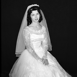 910-Sylvia Herring wedding photo September 8 1960