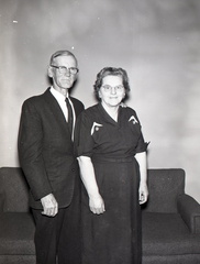 960- Mrs. Billy Jennings' parents anniversary. November 20, 1960