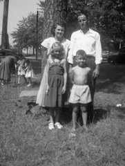 017- Thelma and family 1954