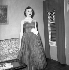 036-Patsy Alma 1955 Beauty Contest