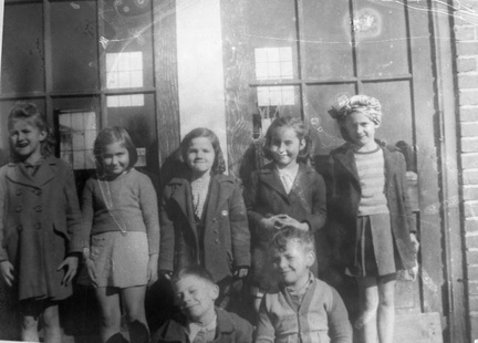 054-Kathryn's 2nd grade class. Plum Branch school. 1945