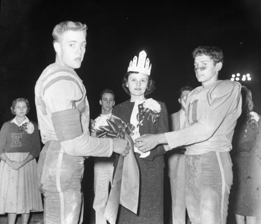 100-Homecoming Queen McCormick Miss Joy Wright Sept. 21 1956