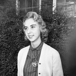 111-Mary T Tompkins Edgefield High School senior Nov 15 1956