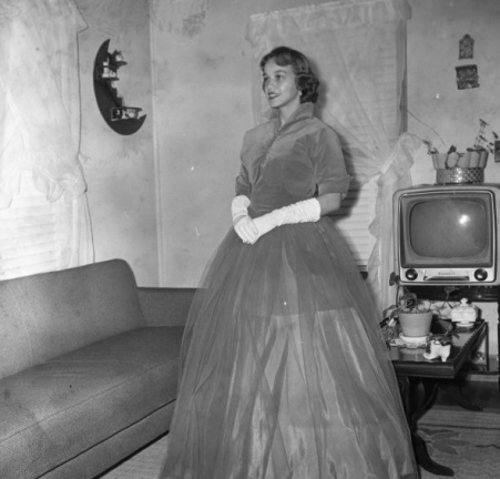 120-Betsy Corley, Trenton, SC May Queen Dec. 7, 1956