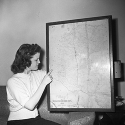 132-Kathryn with Old Edgefield map Mrs Paul Holloway with fish