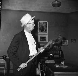 145-Willie Harris killed Eddie Moss with bush ax January 26 1957