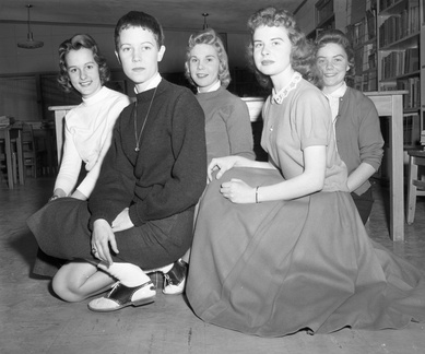 286-1958 Saluda High School Beauties. Jan. 20, 1958