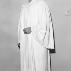 353-Judy Bracknell cap & gown photo May 25 1958