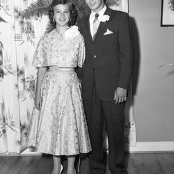 362-Ann Morgan wedding photo May 30 1958