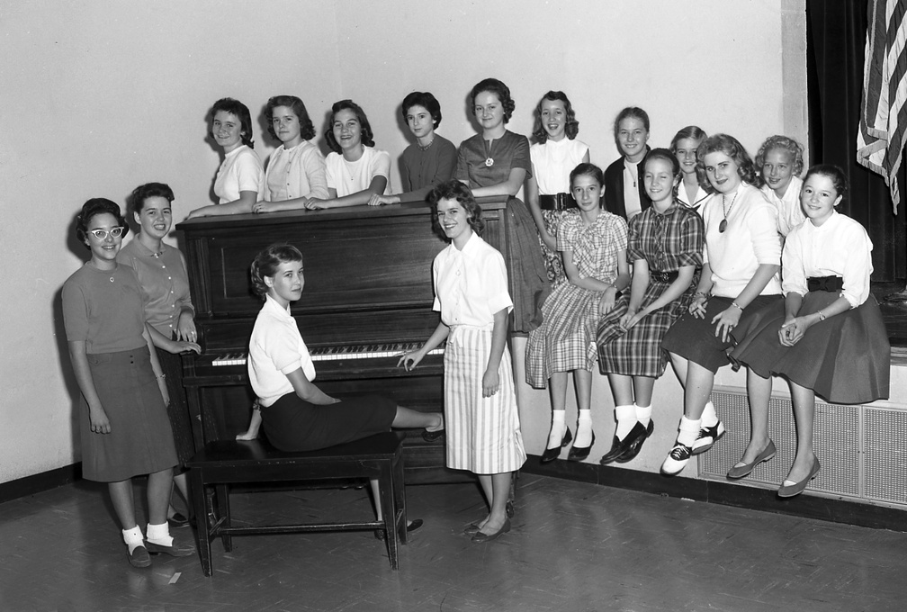 409-MHS Music Group, October 8, 1958