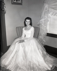 1014- Betty Sue Brown First wedding anniversary photo March 19 1961