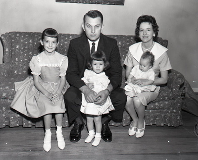 1016- Sam Jenninngs Family Easter  April 2 1961