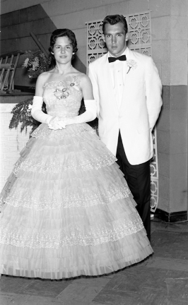 1034 – LHS Junior – Senior Prom  April 28 1961