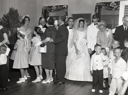 1078- Betty Bledsoe - George Cresswell wedding June 3 1961