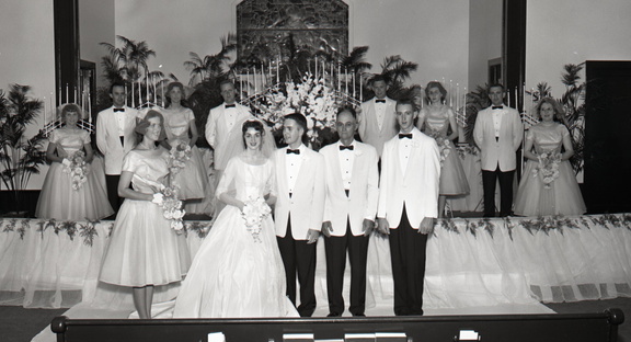 1078- Betty Bledsoe - George Cresswell wedding June 3 1961