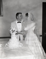 1078- Betty Bledsoe - George Cresswell wedding June 3 1961