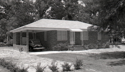 1093- Rev. Raymond Brock home Summerville July 17 1961
