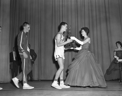 1193. MHS Basketball February 3 1962