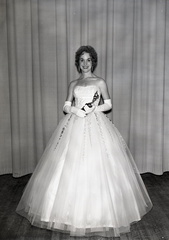 1210- Miss Greenwood Florence Wardlaw 2nd runnerup April 14 1962