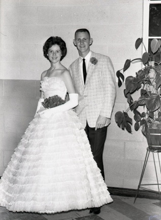 1211-Lincolnton Prom April 13 1962