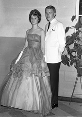1211-Prom April 13 1962
