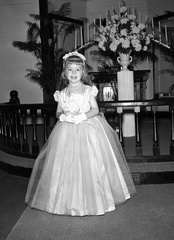 1220-Myrtle Parton-Trevor Belangia wedding 04 21 1962