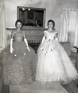 1242- Judy and Helen McKinney May 11 1962