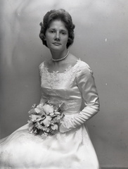 1273 Ann Talbert wedding dress photo June 8 1962