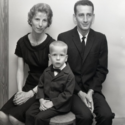 1296- Edward Strother family  August 16 1962