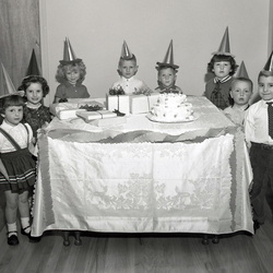 1336 Michael Wright birthday party 5 years old December 8 1962