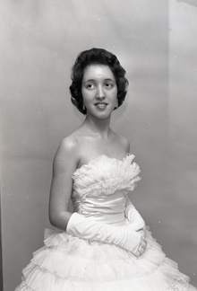 1402- Sandra Link April 28 1963