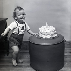 1468  Tommy Morrah 1 year old August 24 1963