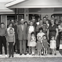 1542- Talmage Clem Family March 8 1964