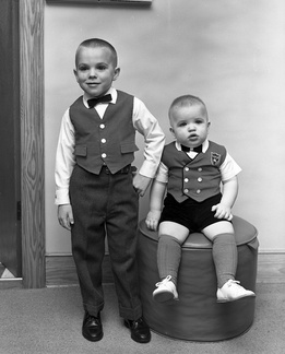 1543 -Talmadge Lewis' Children March 12, 1964