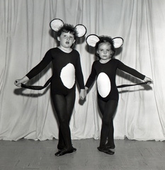 1557- Kathy Traynham's School of Dance...McCormick, April 21, 1964